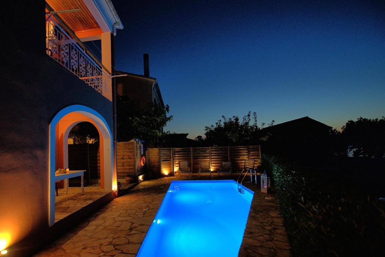 Villa Melodia By Posarellivillas Episkepsis Bagian luar foto