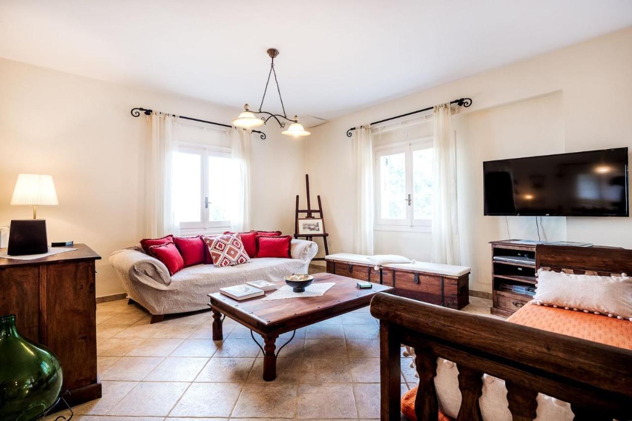 Villa Melodia By Posarellivillas Episkepsis Bagian luar foto